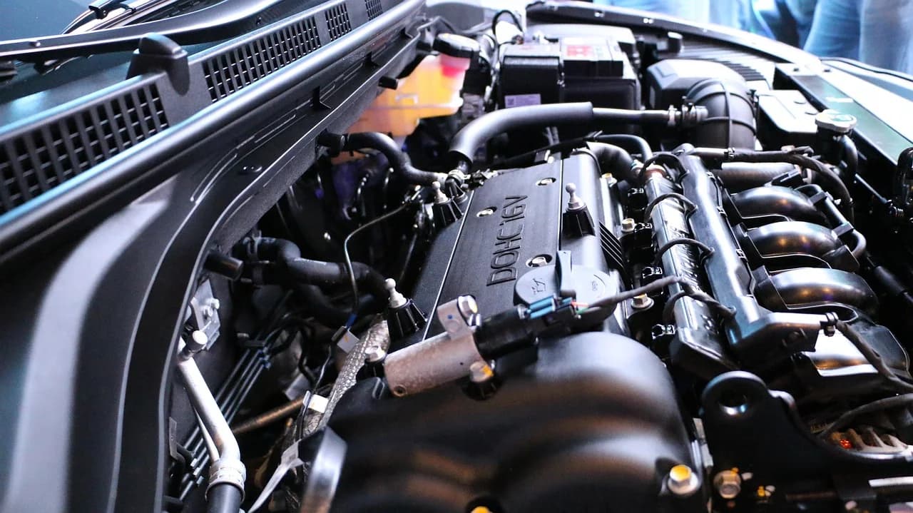 Vehicle receiving fleet servicing & maintenance near Mooney Mooney